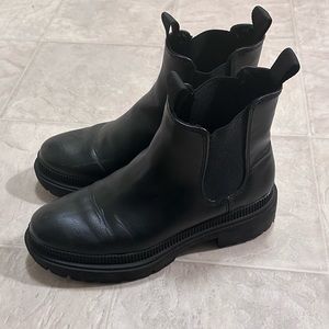 Black Boots | Size 9